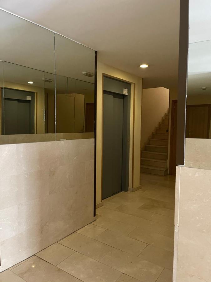Apartament El Atico Nuevo En El Centro Con Ascensor, Garaje, Aire Acondicionado Y Wifi Biescas  Zewnętrze zdjęcie