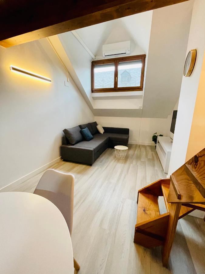 Apartament El Atico Nuevo En El Centro Con Ascensor, Garaje, Aire Acondicionado Y Wifi Biescas  Zewnętrze zdjęcie