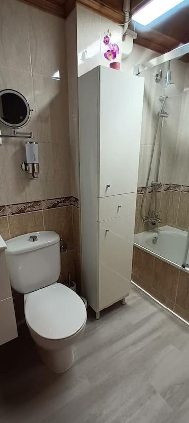 Apartament El Atico Nuevo En El Centro Con Ascensor, Garaje, Aire Acondicionado Y Wifi Biescas  Zewnętrze zdjęcie